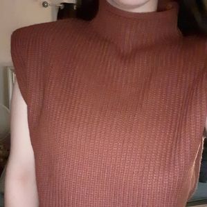 Mauve shoulder pad knitted top